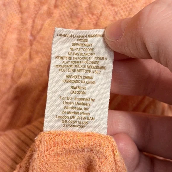 Free People Cropped Peach Scoop Neck Cable Knit Cotton/Wool Sweater - Women’s L - Picture 5 of 5